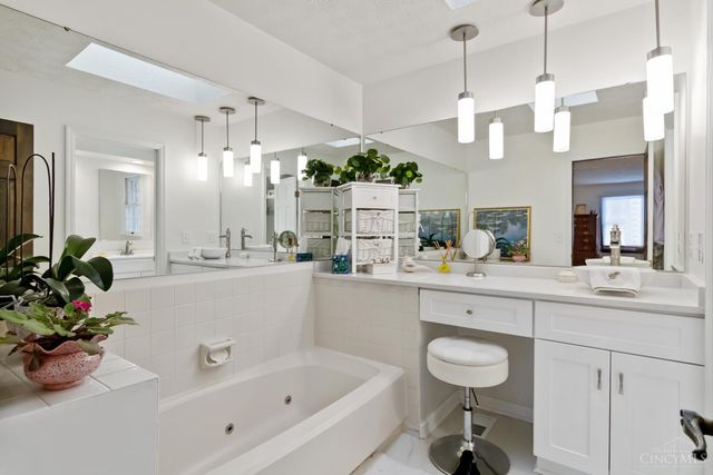 12100 Paulmeadows Drive, Symmes Twp, OH 45249