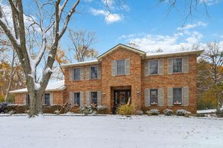 12100 Paulmeadows Drive, Symmes Twp, OH 45249