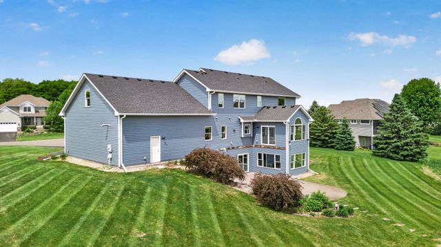 1928 140th Lane NE, Ham Lake, MN 55304