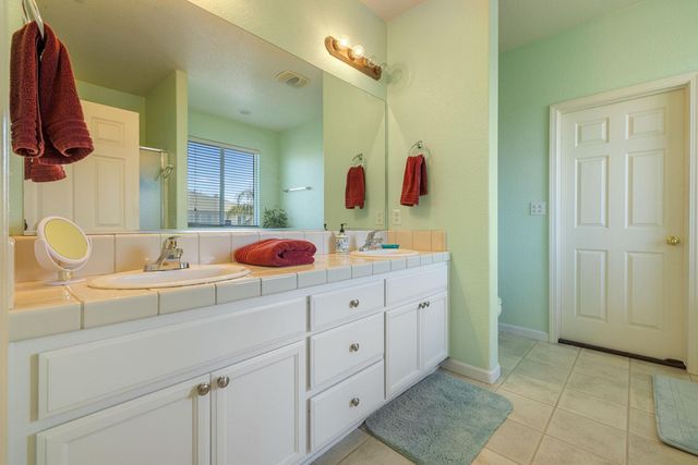 5831 Alton Ct, Riverbank, CA 95367