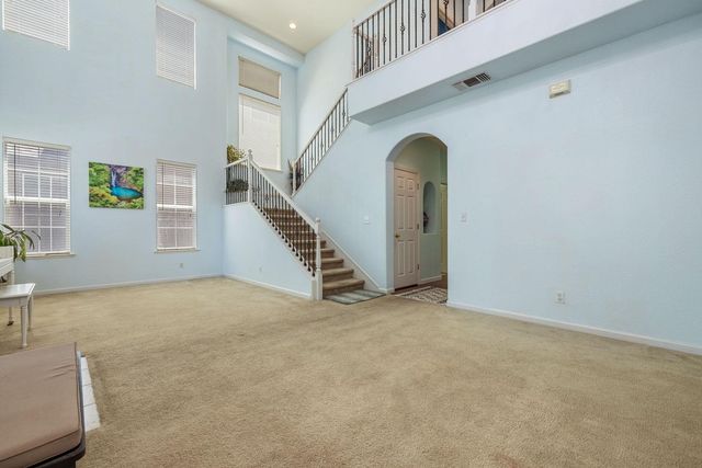 5831 Alton Ct, Riverbank, CA 95367