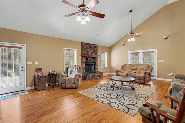 526 Antioch Church Road, Talking Rock, GA 30175