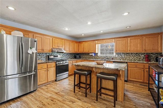 526 Antioch Church Road, Talking Rock, GA 30175