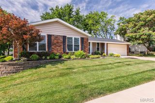 15152 Appalachian Trail, Chesterfield, MO 63017