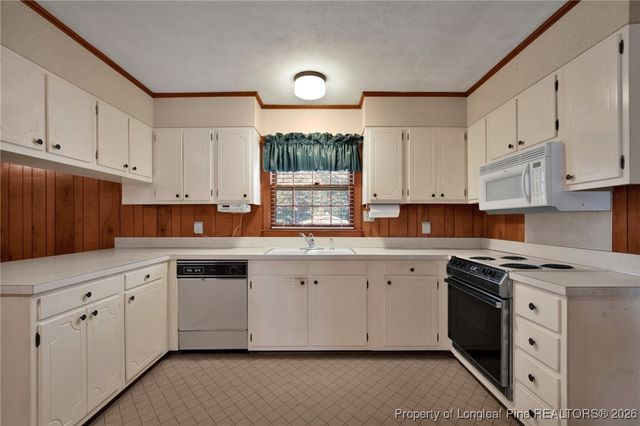 222 Rainier Drive, Fayetteville, NC 28314