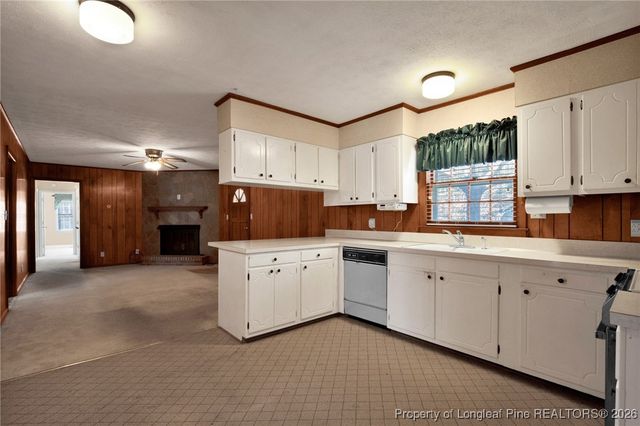 222 Rainier Drive, Fayetteville, NC 28314