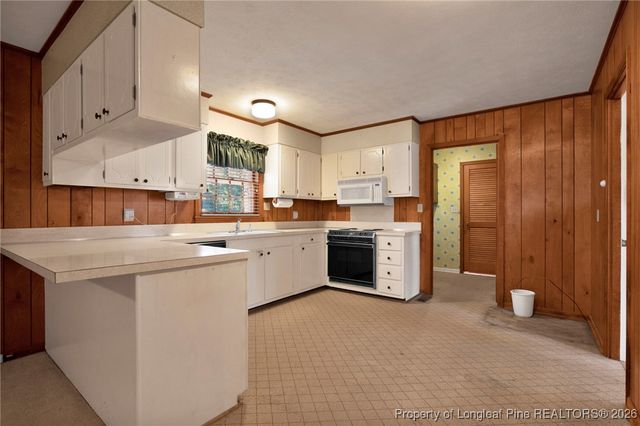 222 Rainier Drive, Fayetteville, NC 28314