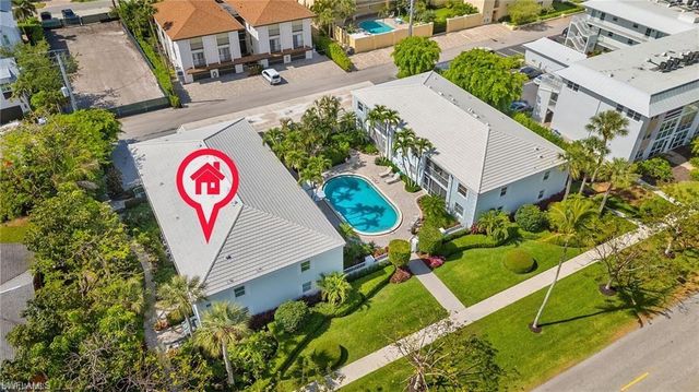 360 10th AVE S B100, Naples, FL 34102