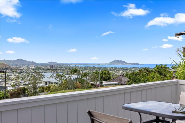 1461 Aunauna Street, Kailua, HI 96734