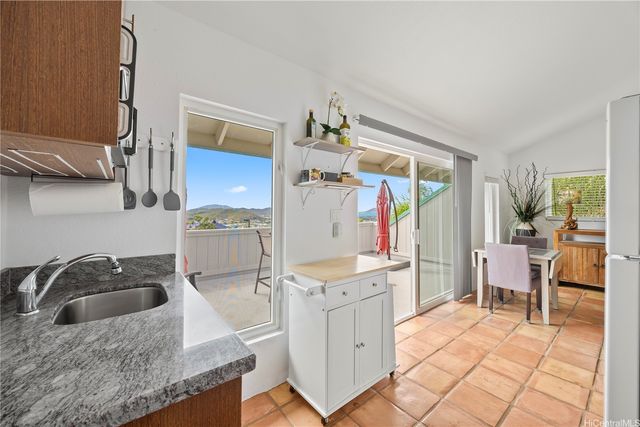 1461 Aunauna Street, Kailua, HI 96734