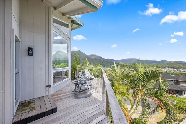 1461 Aunauna Street, Kailua, HI 96734