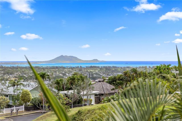 1461 Aunauna Street, Kailua, HI 96734