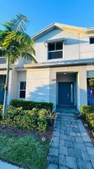 325 NE 1st Dr, Florida City, FL 33034
