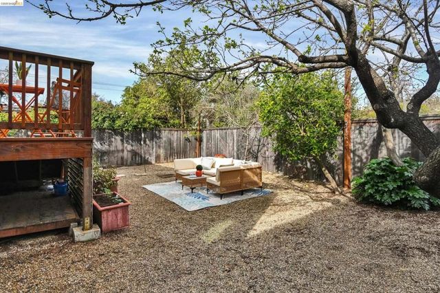 1259 1259 Portland Ave, Albany, CA 94706