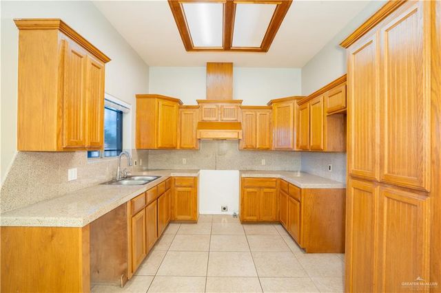 1212 Sonora Street, Mission, TX 78572