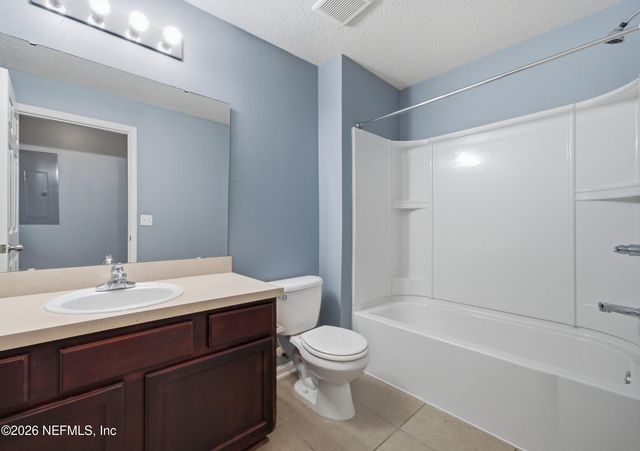 6925 ORTEGA WOODS Drive 4-14, Jacksonville, FL 32244