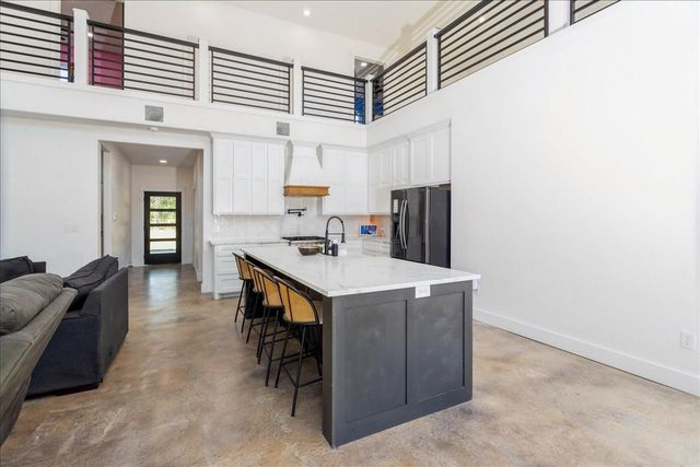 297 Bourrous Drive, Diboll, TX 75941