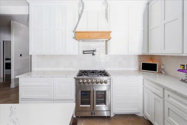 297 Bourrous Drive, Diboll, TX 75941