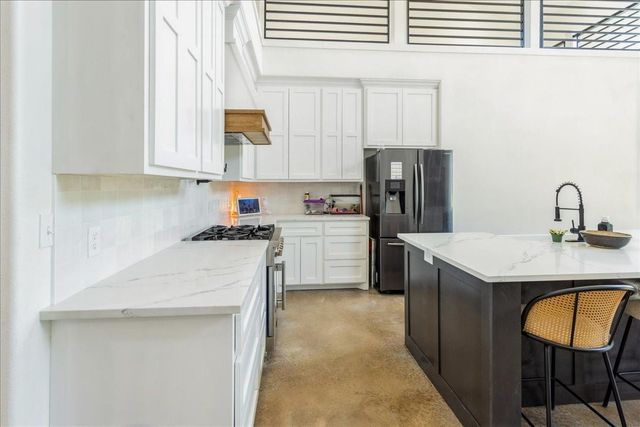 297 Bourrous Drive, Diboll, TX 75941