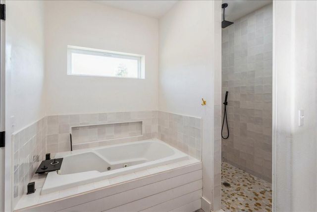 297 Bourrous Drive, Diboll, TX 75941