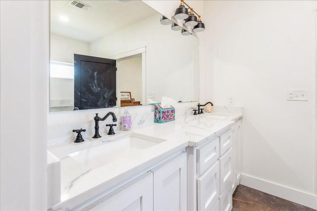 297 Bourrous Drive, Diboll, TX 75941