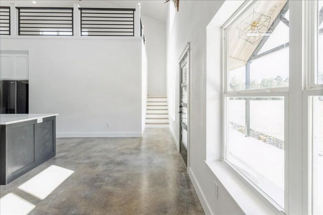 297 Bourrous Drive, Diboll, TX 75941