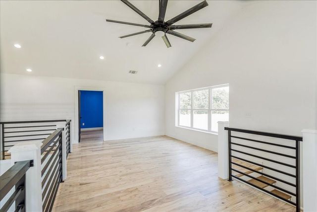 297 Bourrous Drive, Diboll, TX 75941