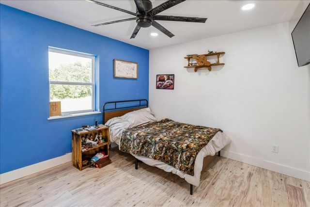 297 Bourrous Drive, Diboll, TX 75941