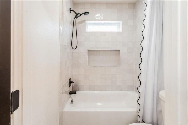 297 Bourrous Drive, Diboll, TX 75941