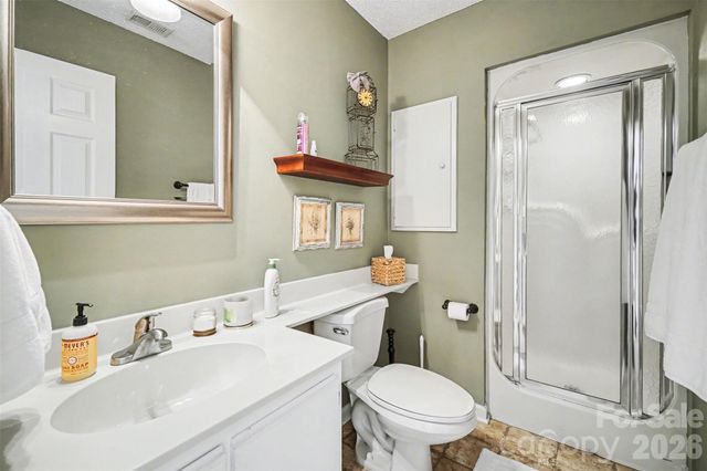 401 Holman Drive 4, Shelby, NC 28150