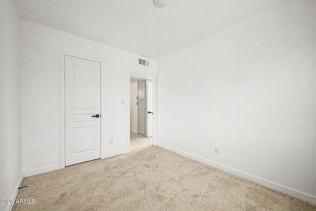 4634 E SOUTHGATE Avenue, Phoenix, AZ 85040