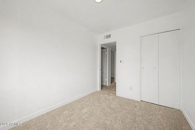 4634 E SOUTHGATE Avenue, Phoenix, AZ 85040