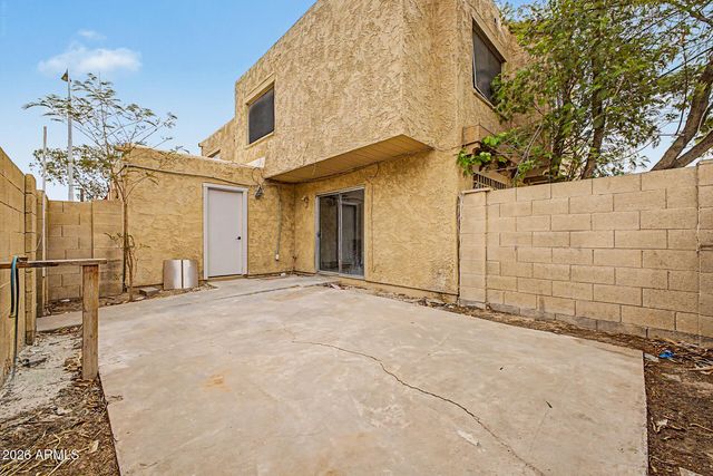 4634 E SOUTHGATE Avenue, Phoenix, AZ 85040