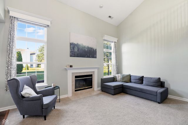 3822 Limelight Lane, Whitestown, IN 46075