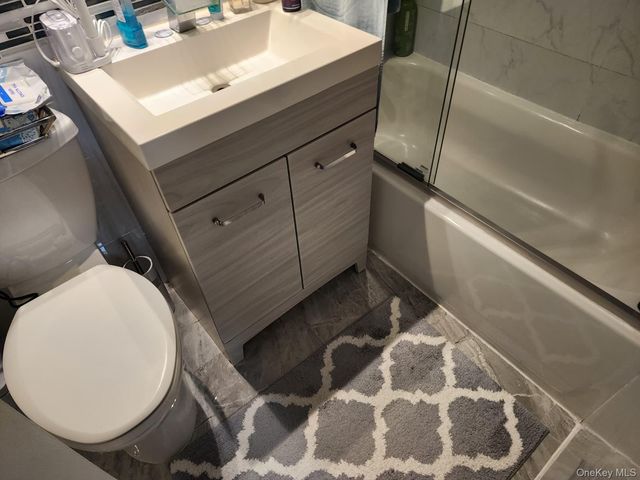 61-55 98th Street S 15F, Rego Park, NY 11374