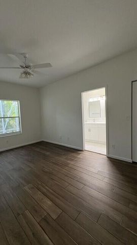 4967 Pelican Manor, Coconut Creek, FL 33073
