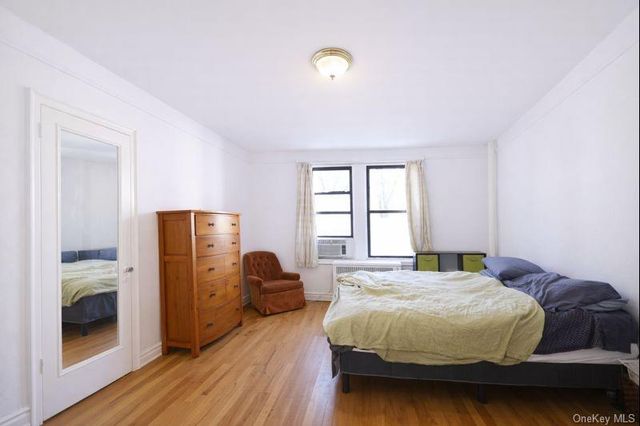 1080 Warburton Avenue Warburton 3G, Yonkers, NY 10701