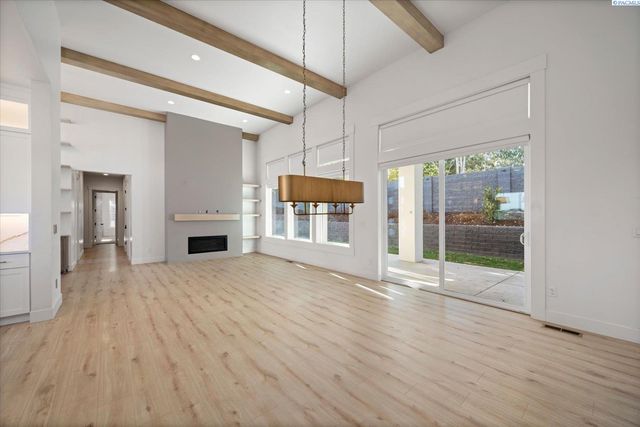 736 Mara Loop, Richland, WA 99352