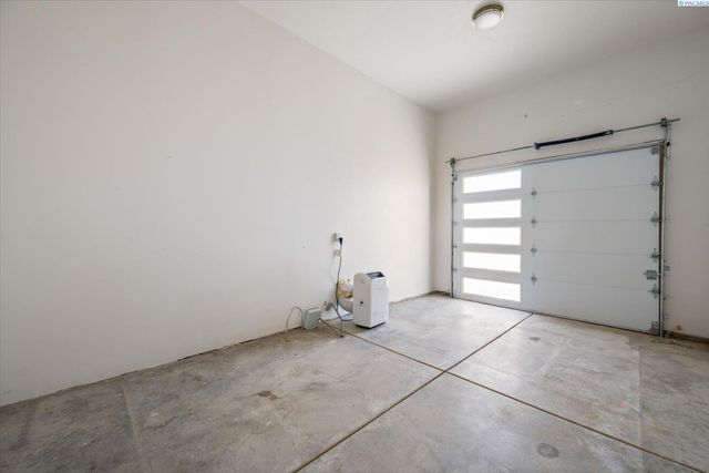 736 Mara Loop, Richland, WA 99352