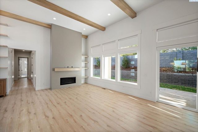 736 Mara Loop, Richland, WA 99352