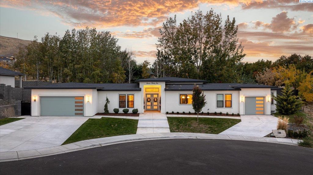 736 Mara Loop, Richland, WA 99352