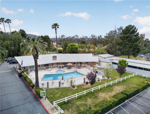 42751 E Florida Ave 180, Hemet, CA 92544