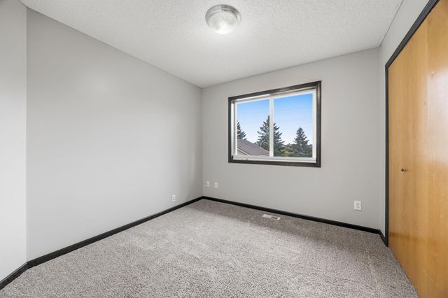 4442 Eakern Circle NE, Monticello, MN 55362