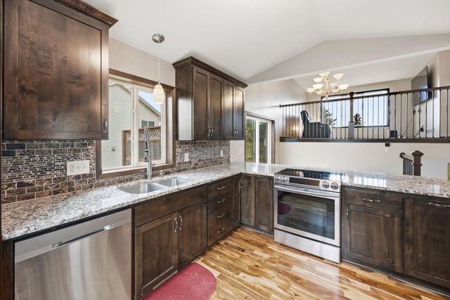 4442 Eakern Circle NE, Monticello, MN 55362