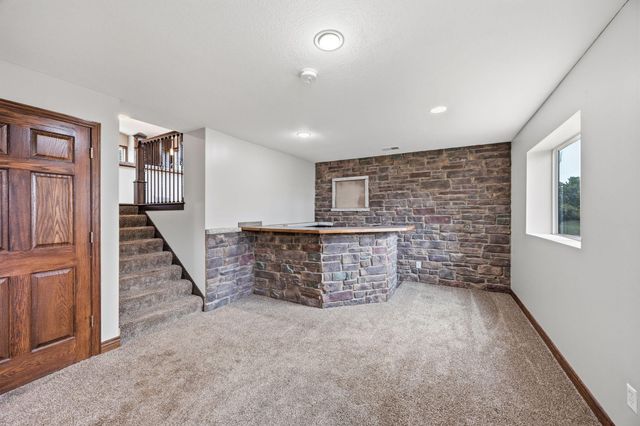 4442 Eakern Circle NE, Monticello, MN 55362