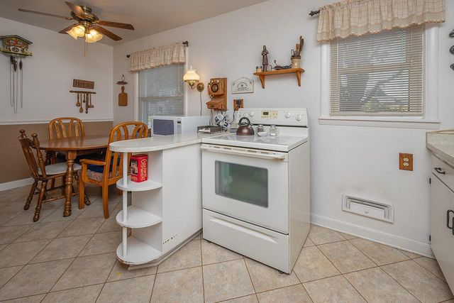 10534 W Michigan STREET, Wauwatosa, WI 53226