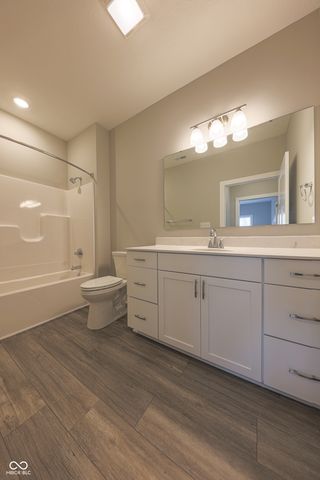 6222 Fairview Drive, Mccordsville, IN 46055