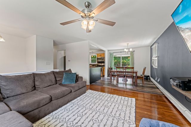 11 Willow Lane, Ledyard, CT 06339