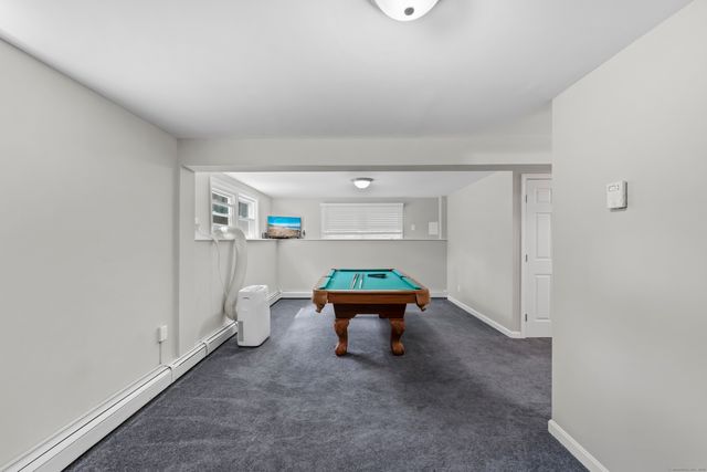 11 Willow Lane, Ledyard, CT 06339