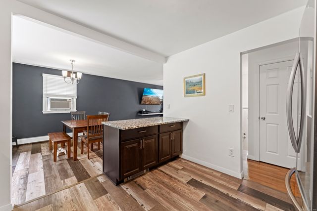 11 Willow Lane, Ledyard, CT 06339